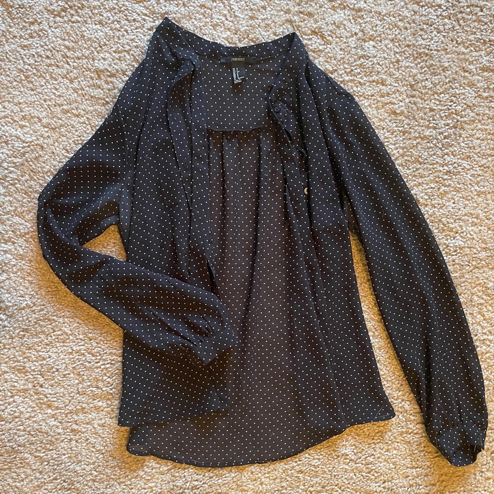POLKA DOT BUTTON UP